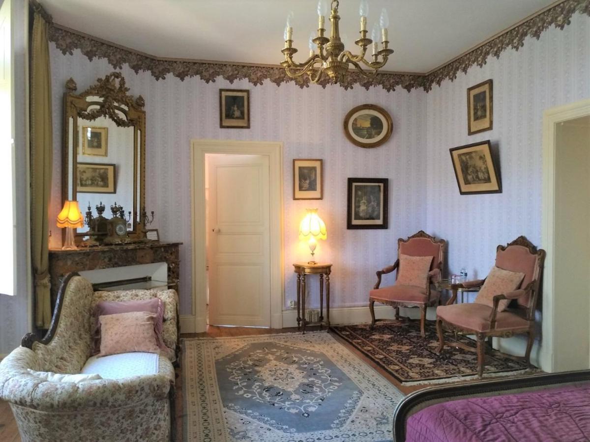 Chateau De La Vernede, La Grande Vernede Saint-Remy-de-Chargnat Екстер'єр фото